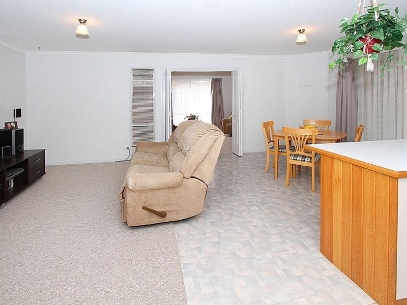 10a Brolga Place, South Morang VIC 3752