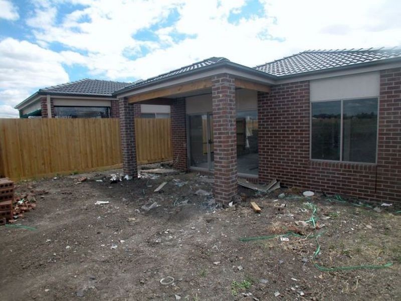 25 Lydgate Terrace, Epping VIC 3076