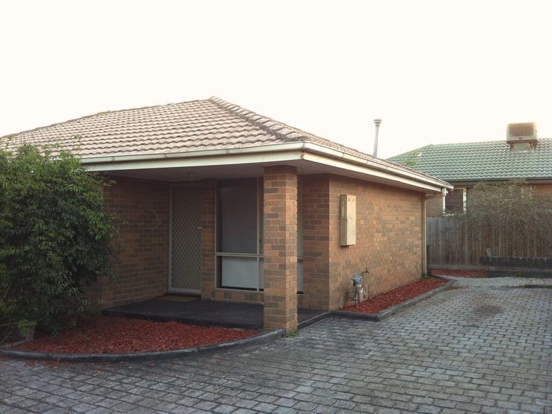 2/11 Aranda Place, Epping VIC 3076