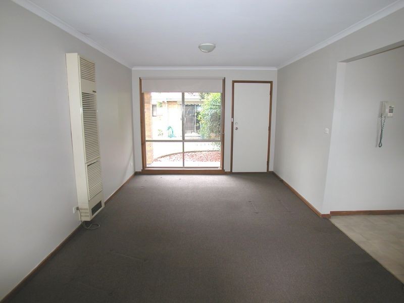 2/11 Aranda Place, Epping VIC 3076