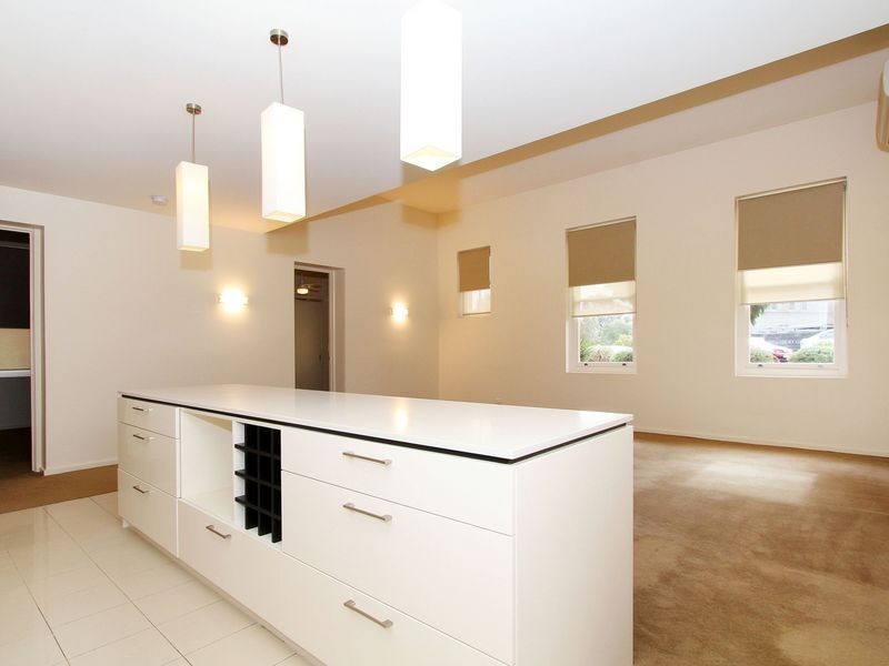 8 / 125 Main Drive, Macleod VIC 3085