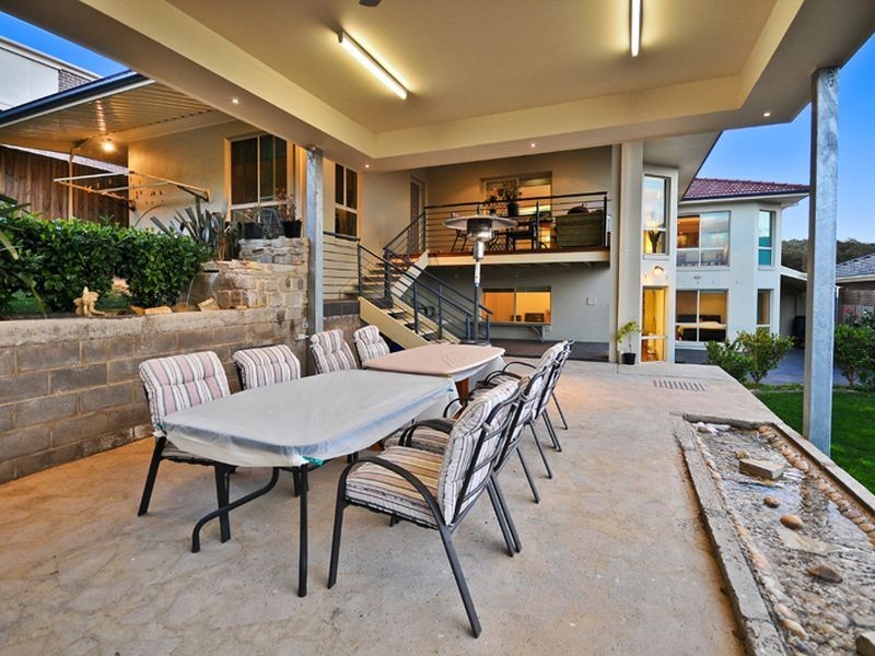 19 Raphael Rise, South Morang VIC 3752