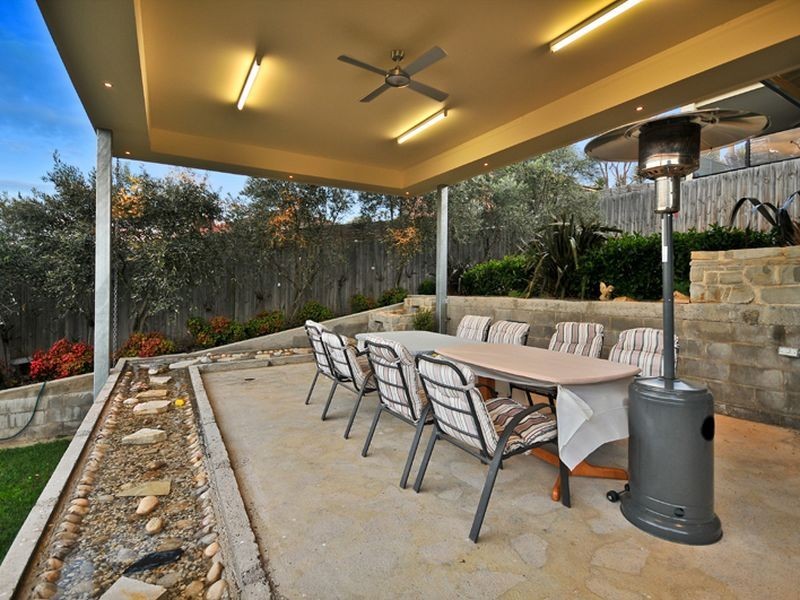 19 Raphael Rise, South Morang VIC 3752