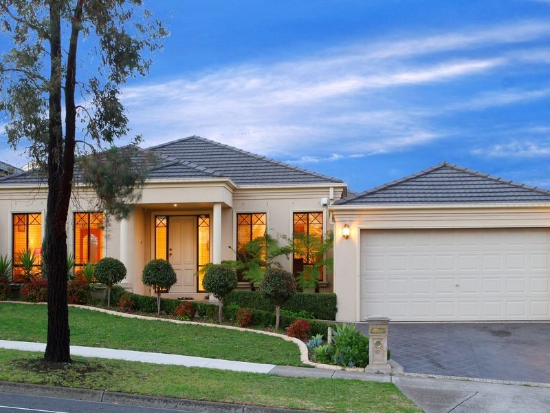 48 University Drive, Mill Park VIC 3082