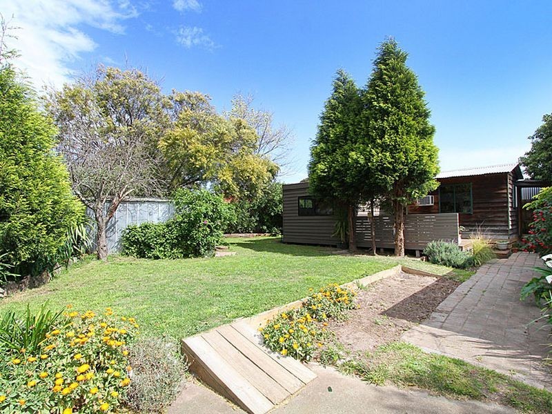 3 Kelly Place, Mill Park VIC 3082