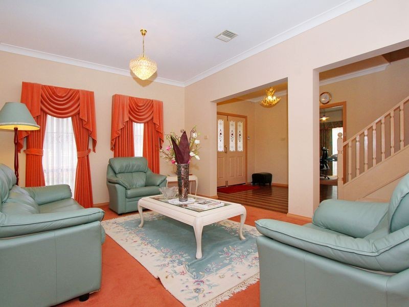 86 Manning Clark Road, Mill Park VIC 3082