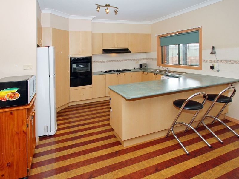 86 Manning Clark Road, Mill Park VIC 3082