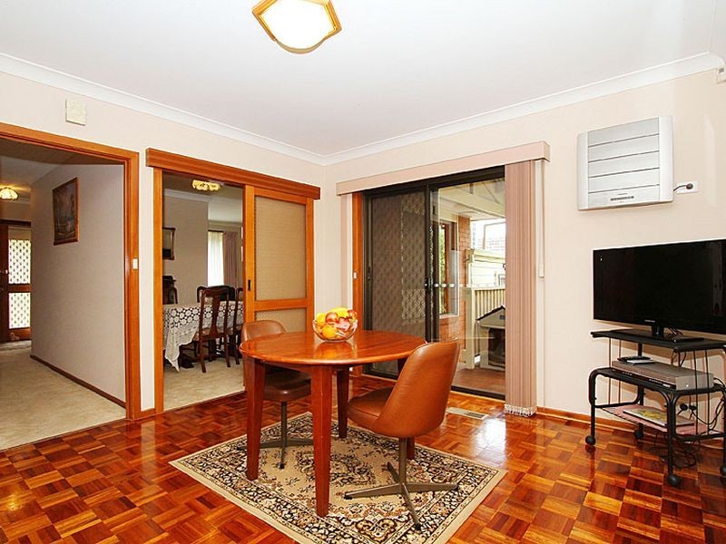 39 Telopea Crescent, Mill Park VIC 3082