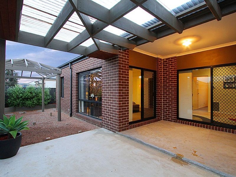 14 Balfour Drive, Mernda VIC 3754