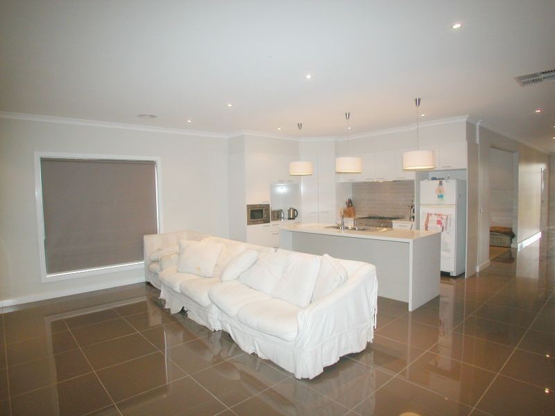 30 Jackaroo Street, Mernda VIC 3754