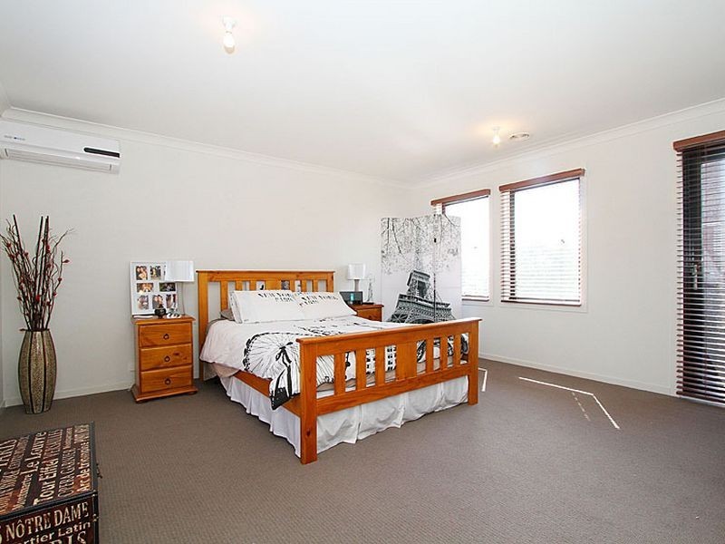 10 Hopkins Street, Mernda VIC 3754