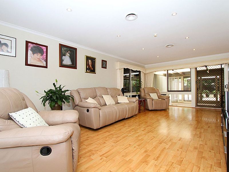 47 Kellaway Crescent, Mill Park VIC 3082