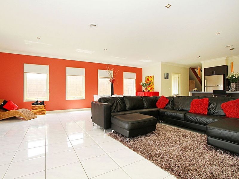 6 Cobb Street, South Morang VIC 3752
