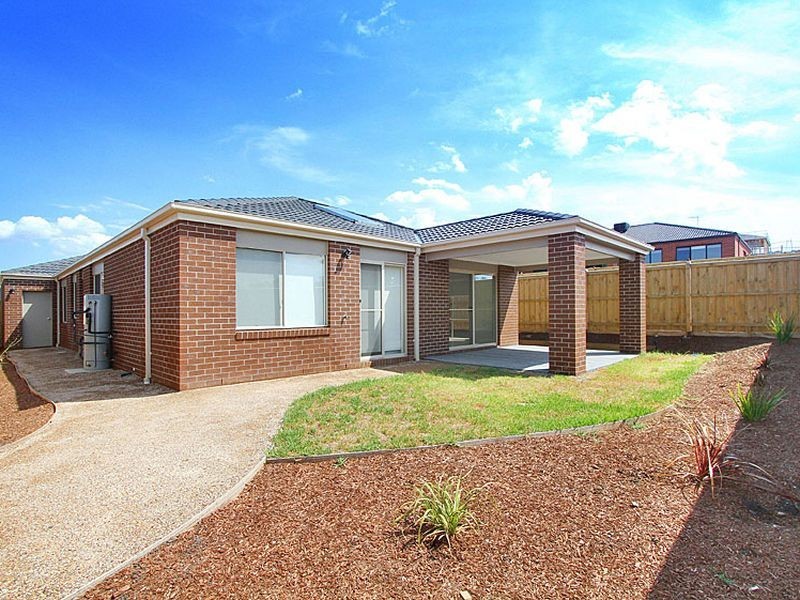 9 Greenside Way, Mernda VIC 3754