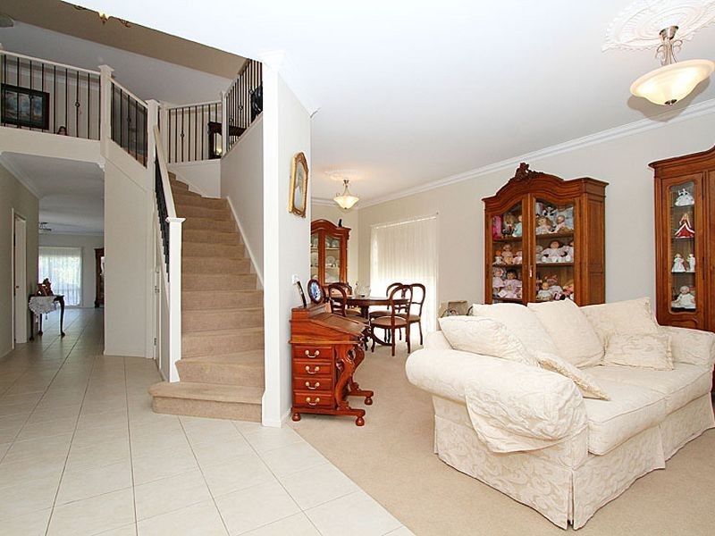 7 Topaz Grove, South Morang VIC 3752