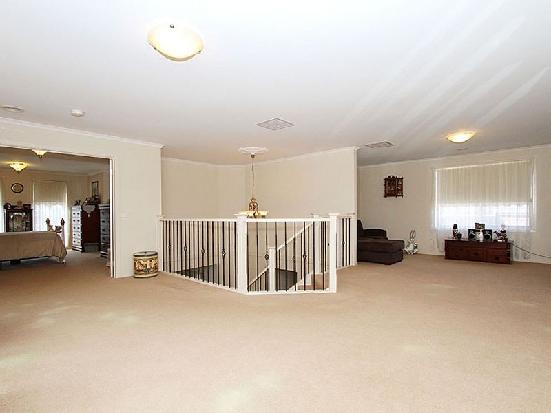 7 Topaz Grove, South Morang VIC 3752