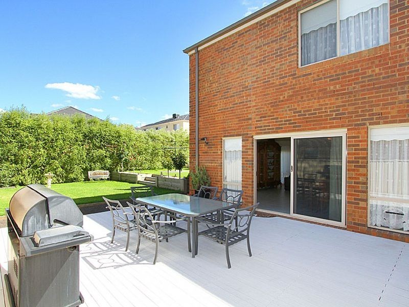 7 Topaz Grove, South Morang VIC 3752