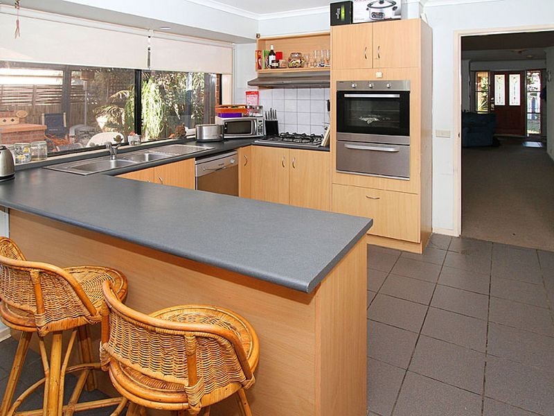 1 Wattletree Walk, South Morang VIC 3752