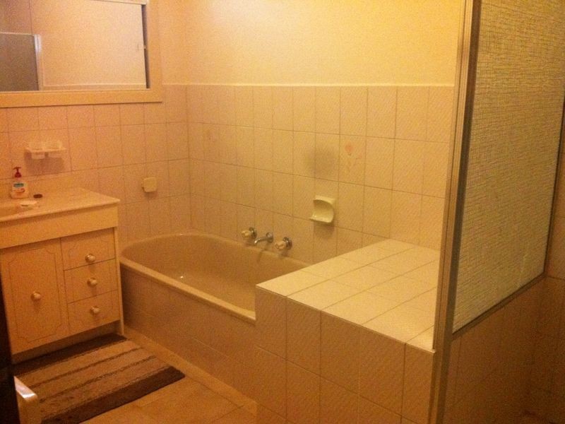 98 Pindari Avenue, Mill Park VIC 3082