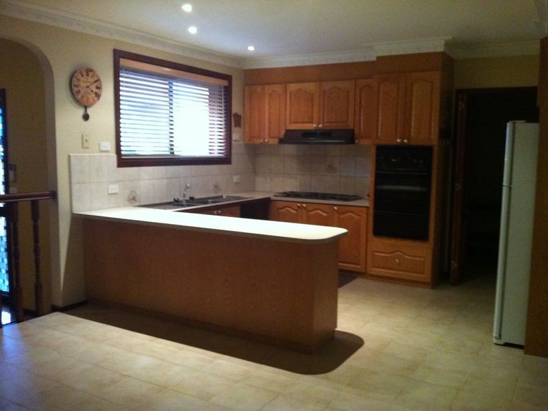 98 Pindari Avenue, Mill Park VIC 3082