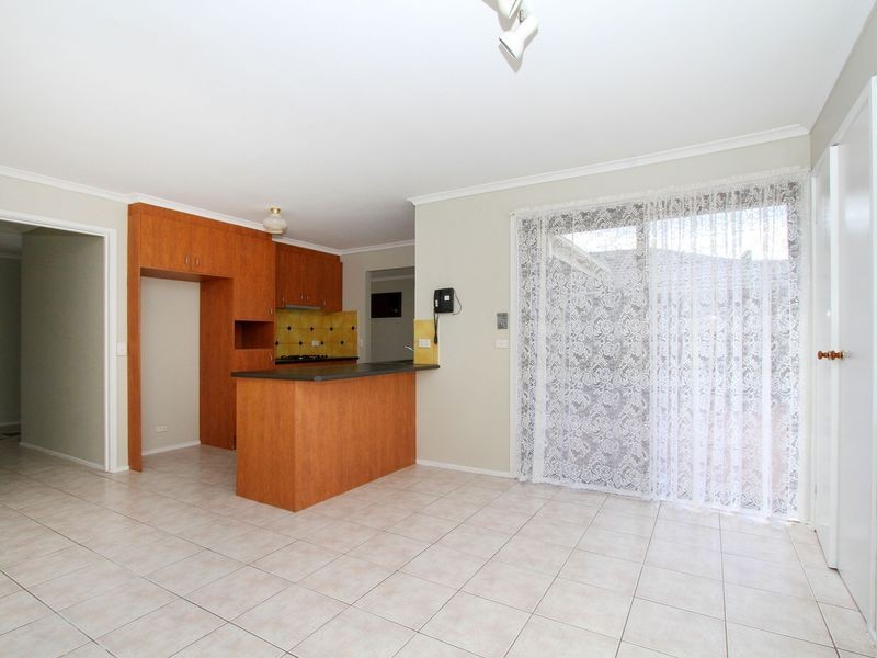 19 Foxzami Crescent, Epping VIC 3076