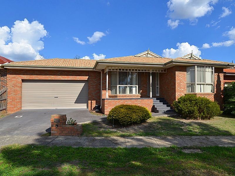 2 Kiernan Close, Mill Park VIC 3082