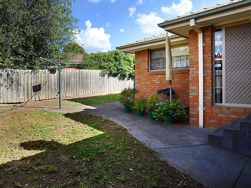 2 Kiernan Close, Mill Park VIC 3082