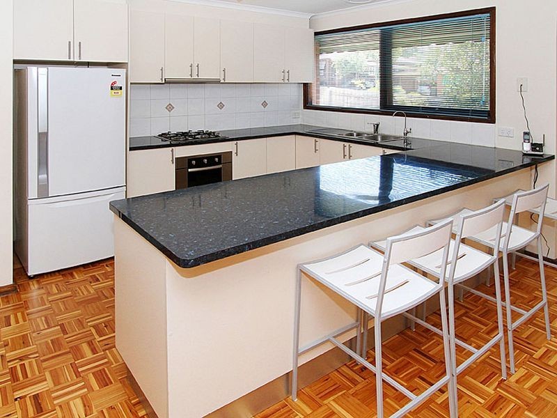 28 Cabernet Crescent, Bundoora VIC 3083