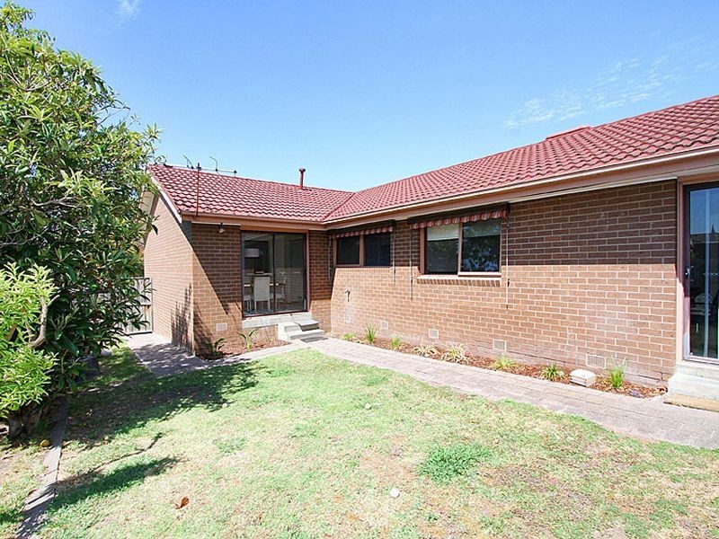 28 Cabernet Crescent, Bundoora VIC 3083