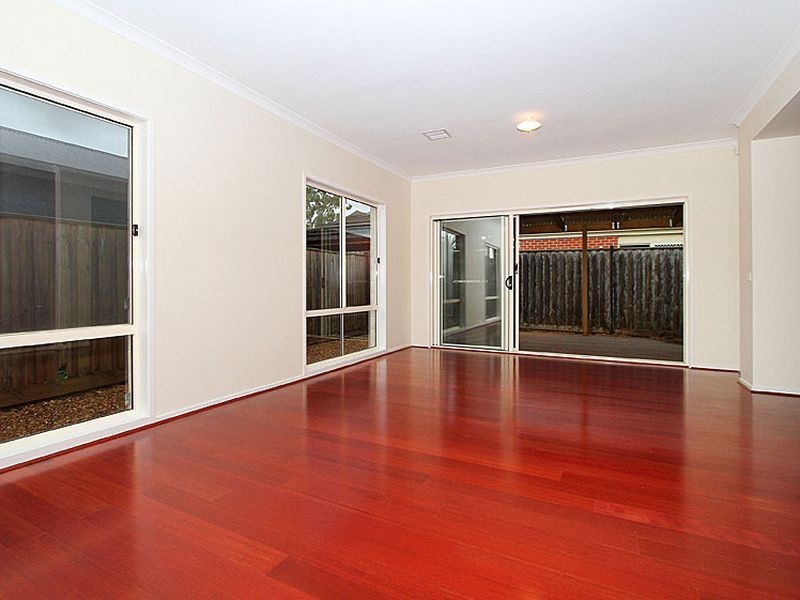 4 Danjera Place, South Morang VIC 3752