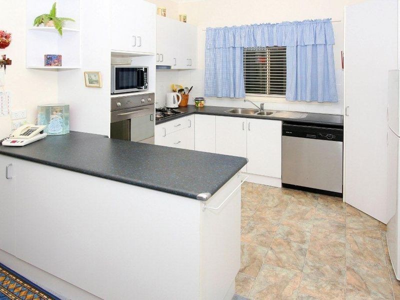 8/806 Plenty Road, South Morang VIC 3752