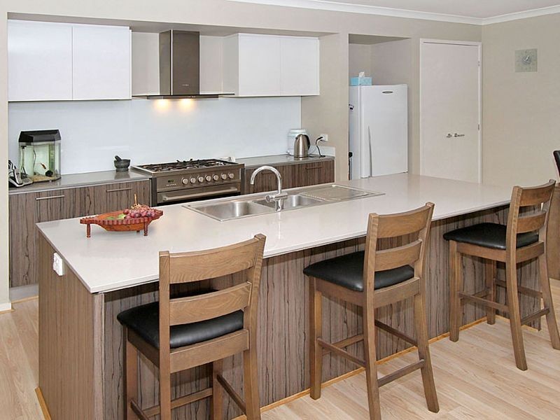 43 Craigmoor Crescent, Mernda VIC 3754