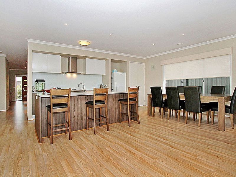 43 Craigmoor Crescent, Mernda VIC 3754