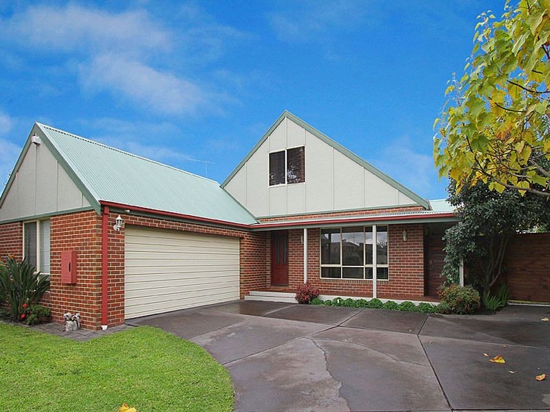 3 Oregon Place, Mill Park VIC 3082