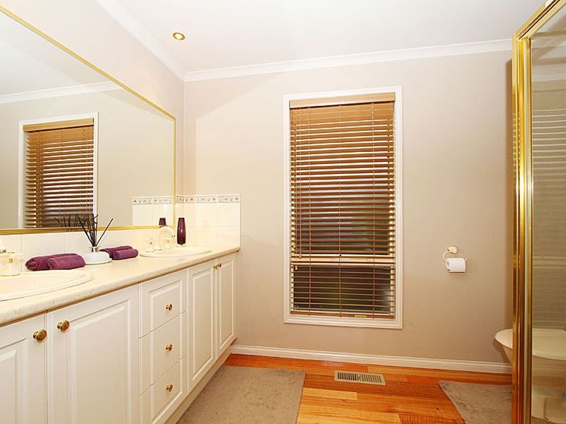 3 Oregon Place, Mill Park VIC 3082