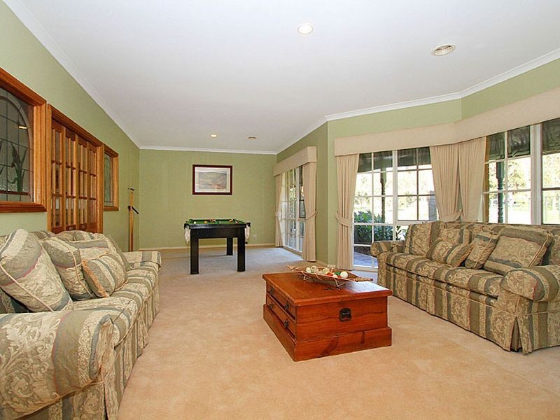 130 Summit Drive, Mickleham VIC 3064