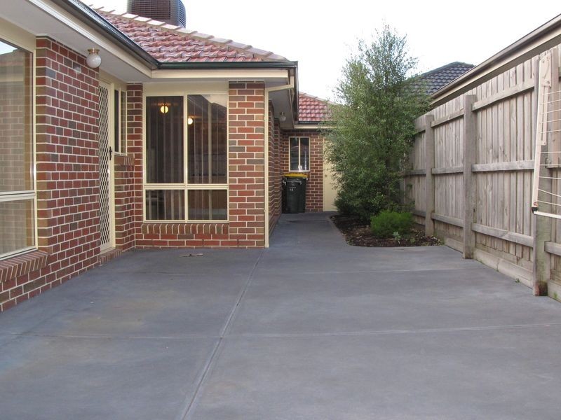 12 Koonunga Crescent, South Morang VIC 3752