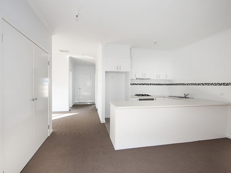 10 Jarama Boulevard, Epping VIC 3076