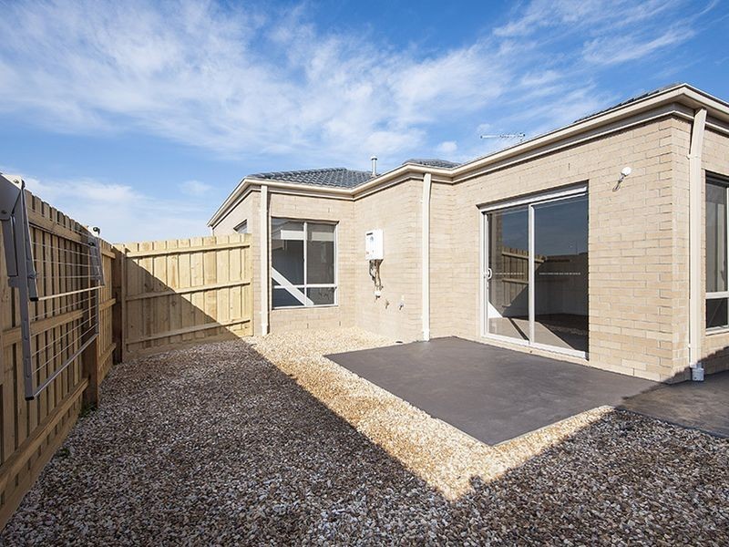 10 Jarama Boulevard, Epping VIC 3076