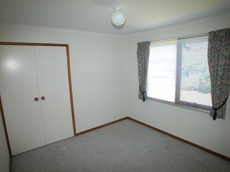 116 Prince Of Wales Avenue, Mill Park VIC 3082