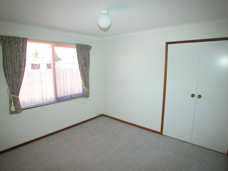 116 Prince Of Wales Avenue, Mill Park VIC 3082