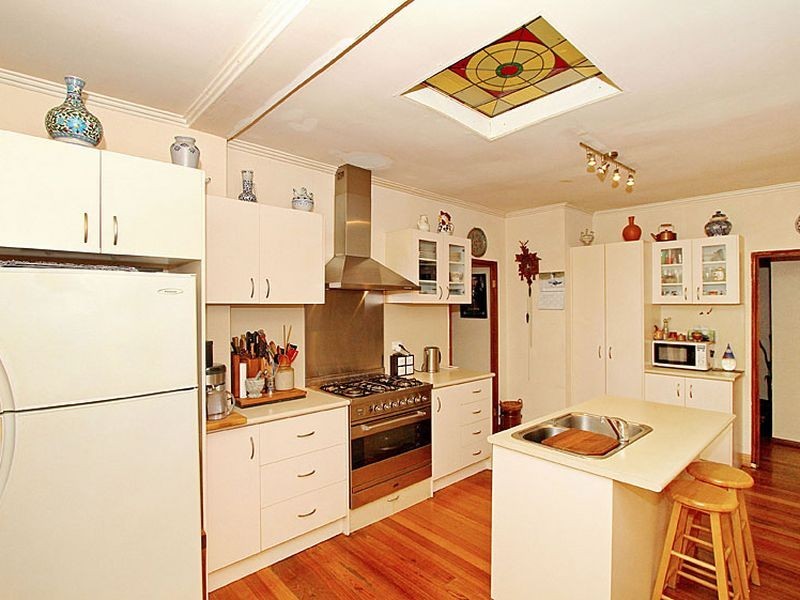 19 Castlewood Street, Bentleigh East VIC 3165