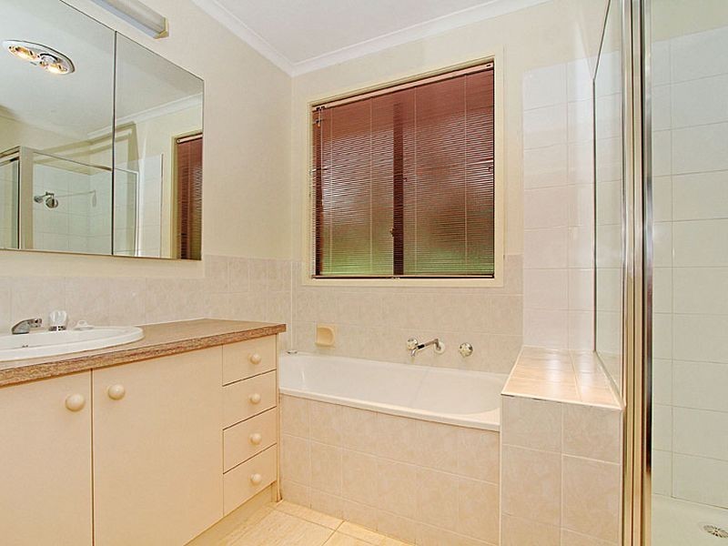 34 The Grange, Yallambie VIC 3085