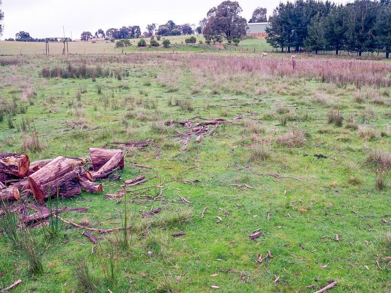 24 Eighteenth Avenue, Eden Park VIC 3757