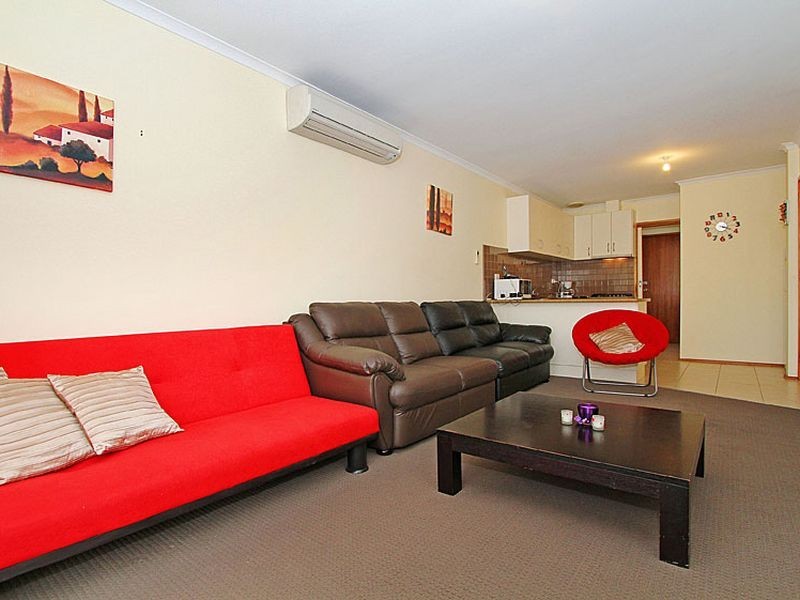 3/143 Gardenia Road, Lalor VIC 3075