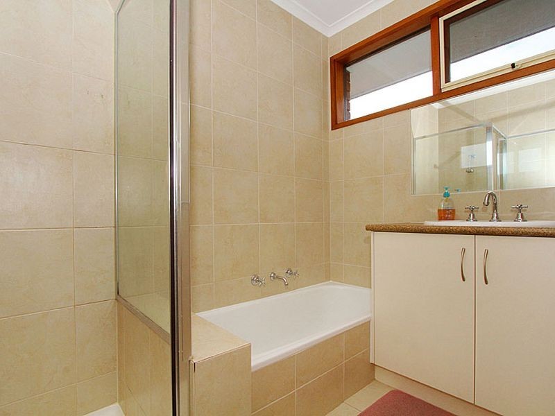 3/143 Gardenia Road, Lalor VIC 3075