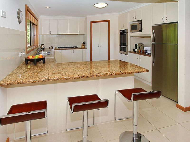 7 Burnett Court, Mill Park VIC 3082