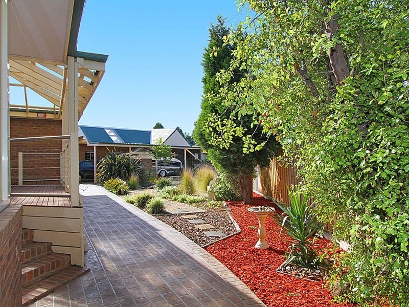 7 Burnett Court, Mill Park VIC 3082