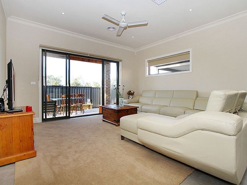 13 Grattan Street, South Morang VIC 3752