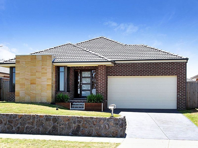 557 The Lakes Boulevard, South Morang VIC 3752
